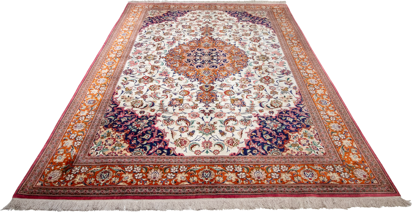 W 6.4 L 9 Qum 100% Silk Hand-Woven Traditional Design - 11466