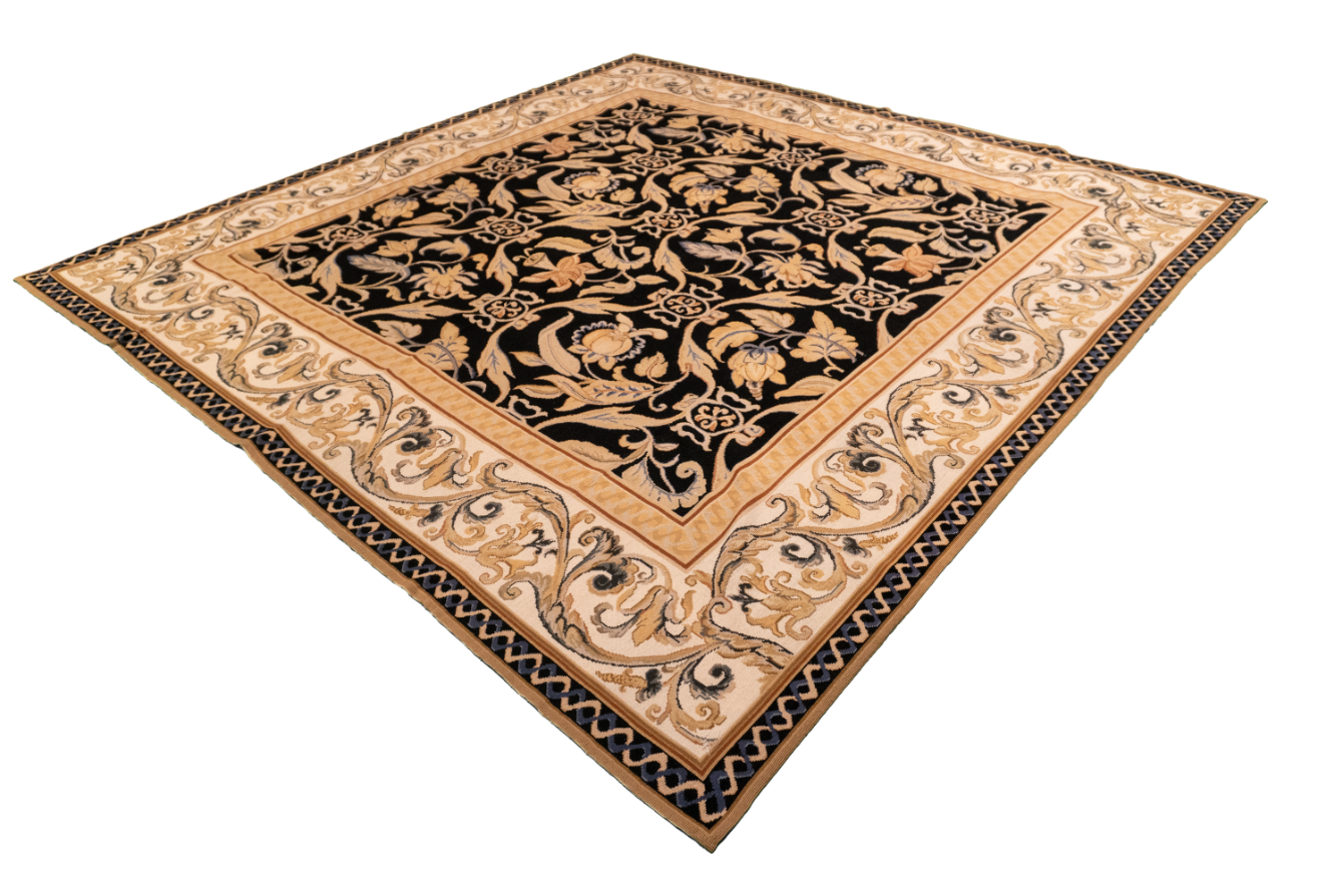 W 7.11 - L 7.11 - Needle Point Wool Floral Square - Finest Hand-Made Quality Wool - 16212