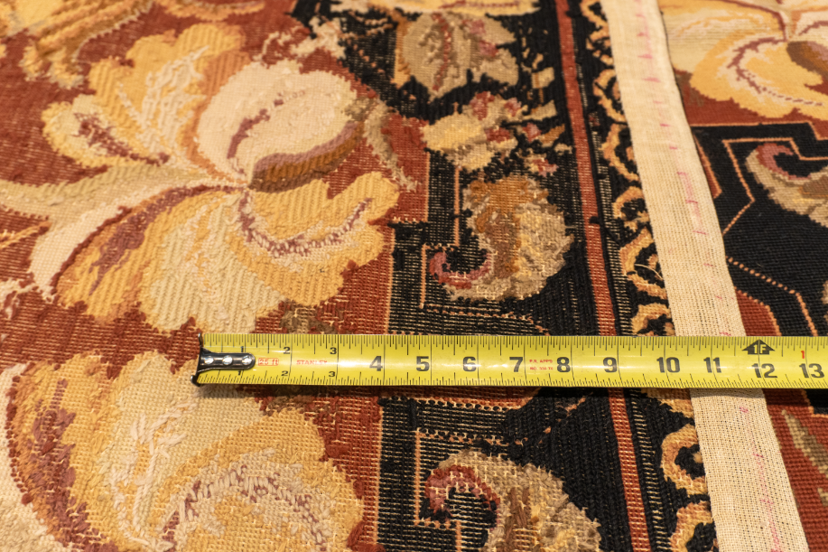 W 8.6 L 12.1 Needle Point 100% Wool Hand-Woven Floral Design - 19560
