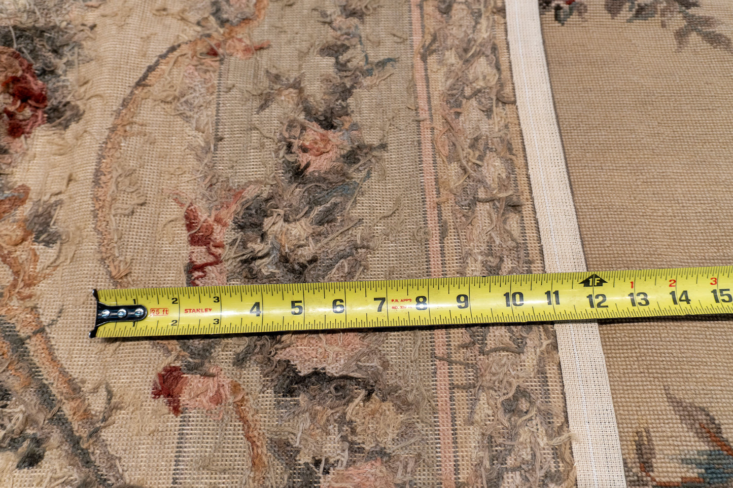 W 6 - L 9 - Needle Point Wool All Over Rectangle - Finest Hand-Made Quality Wool - 20360