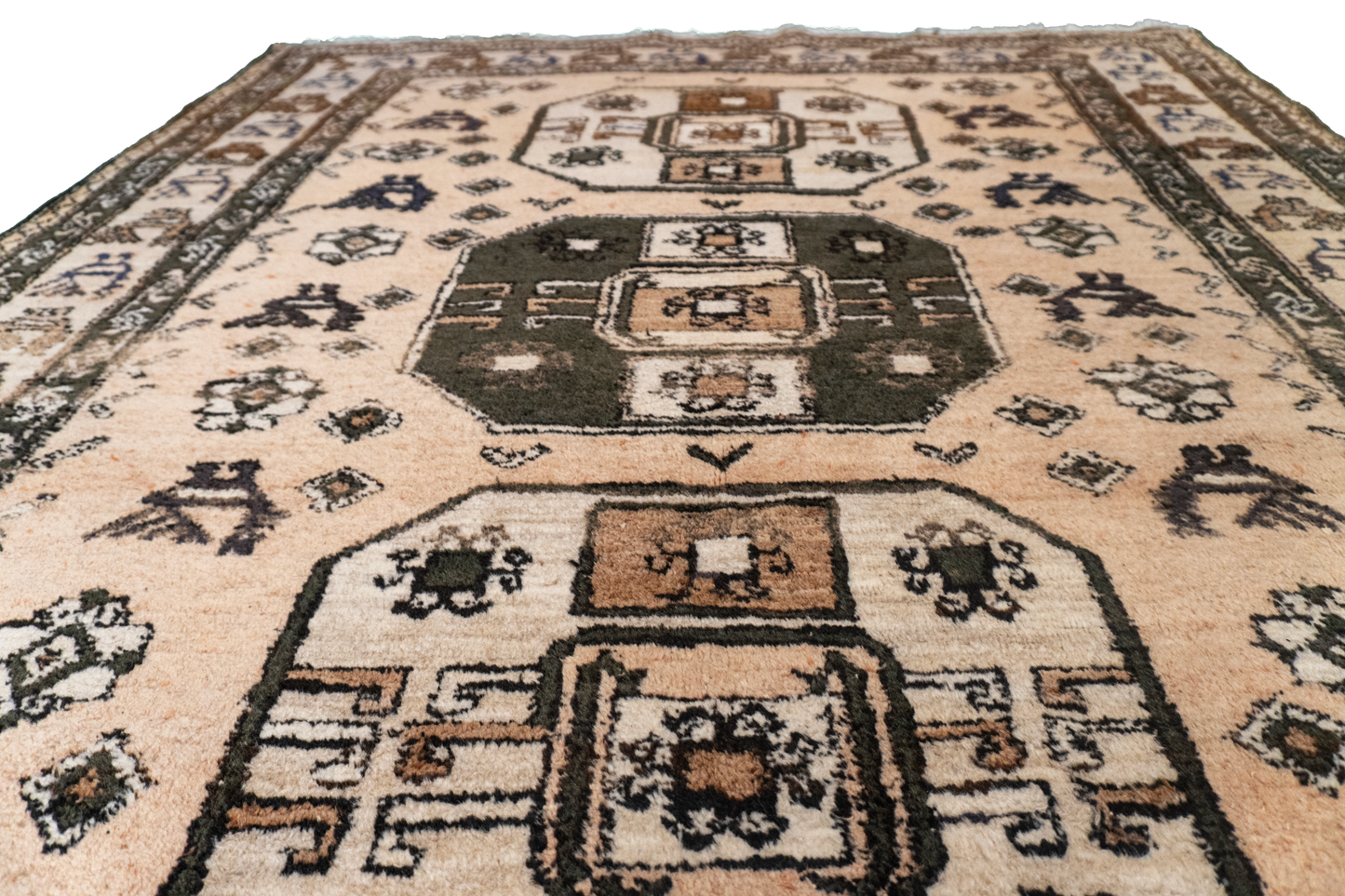 W 5.2 L 8.3 Ardabil 100% Wool Hand-Woven Medalion Design - 27595