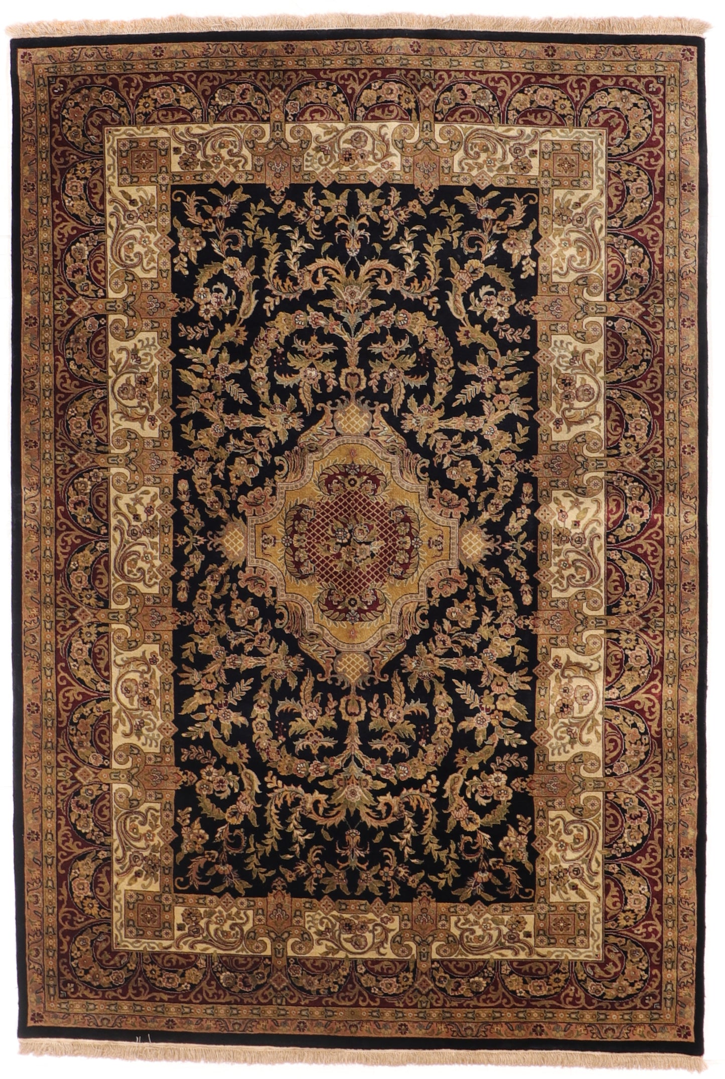 W 6 L 9 Abusson 100% Wool Handmade All Over Design - 51146