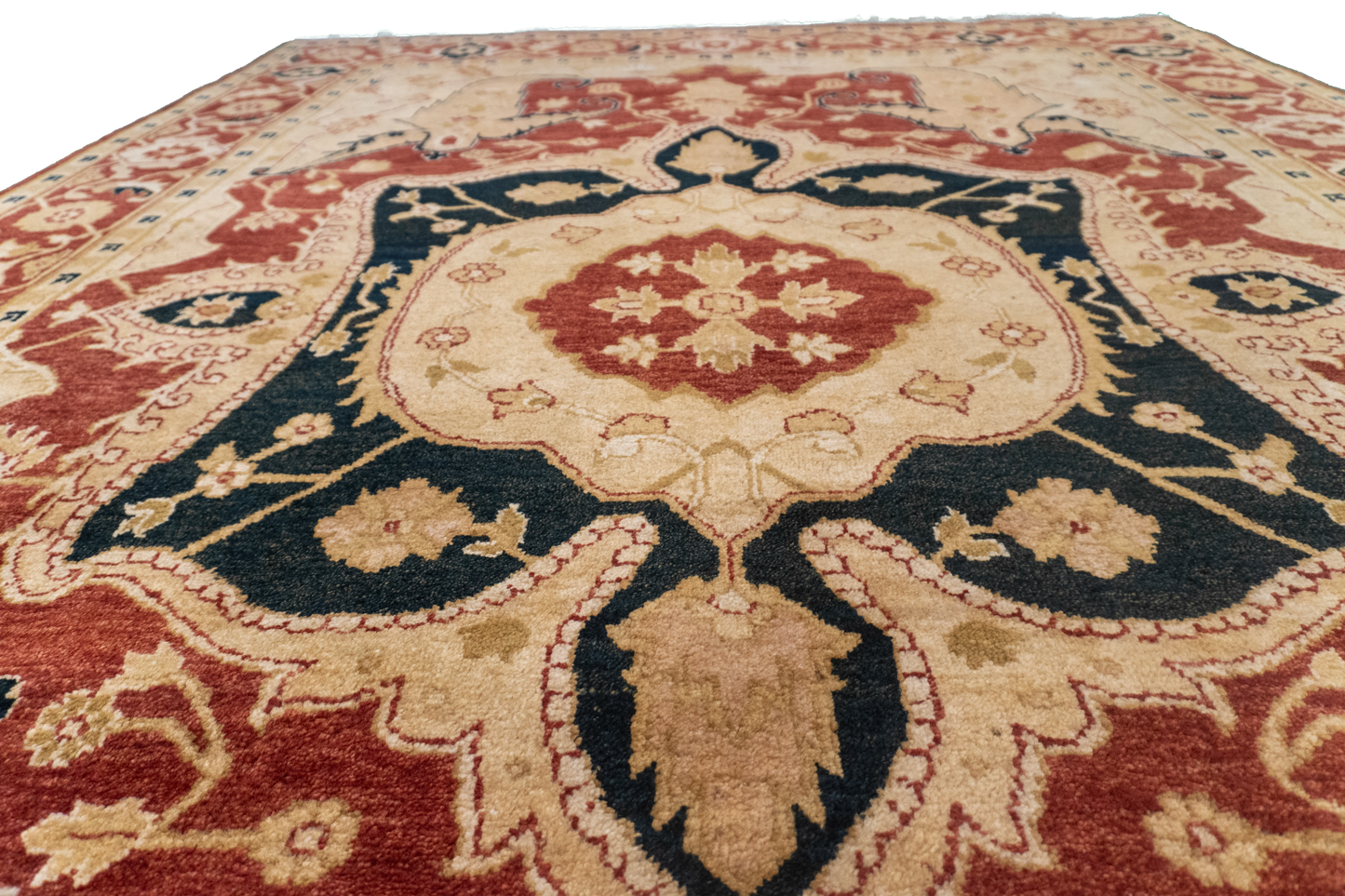 W 7 L 10 Serapie 100% Wool Hand-Woven Medallion Design - 51305
