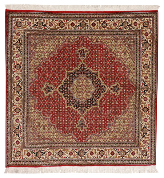 5 x 5 - Sarouk Wool Traditional Rectangle - Finest Hand-Knotted Quality Wool — 55695