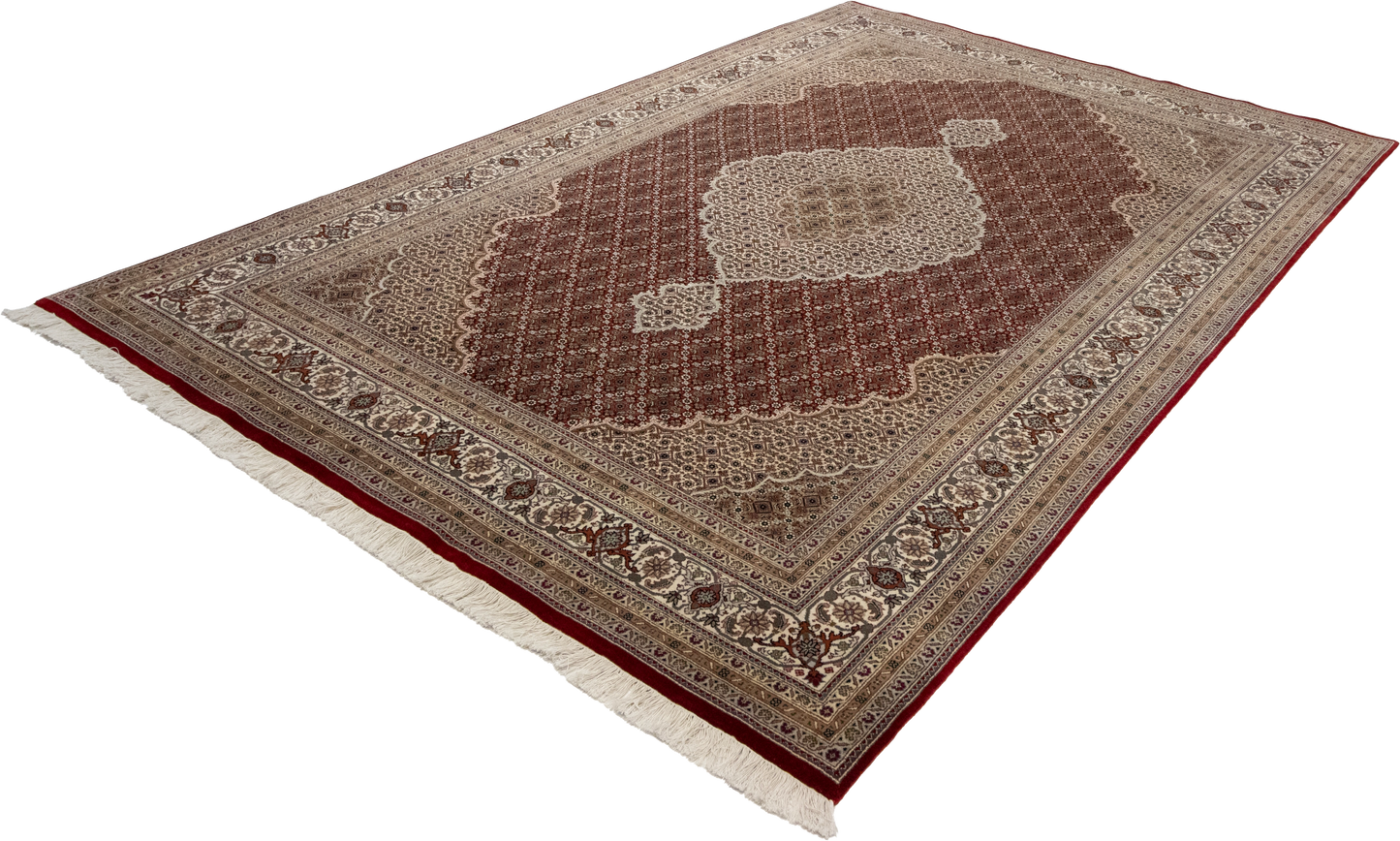 W 6.9 L 10 Tabriz 100% Wool Hand-Woven Medallion Design - 57818