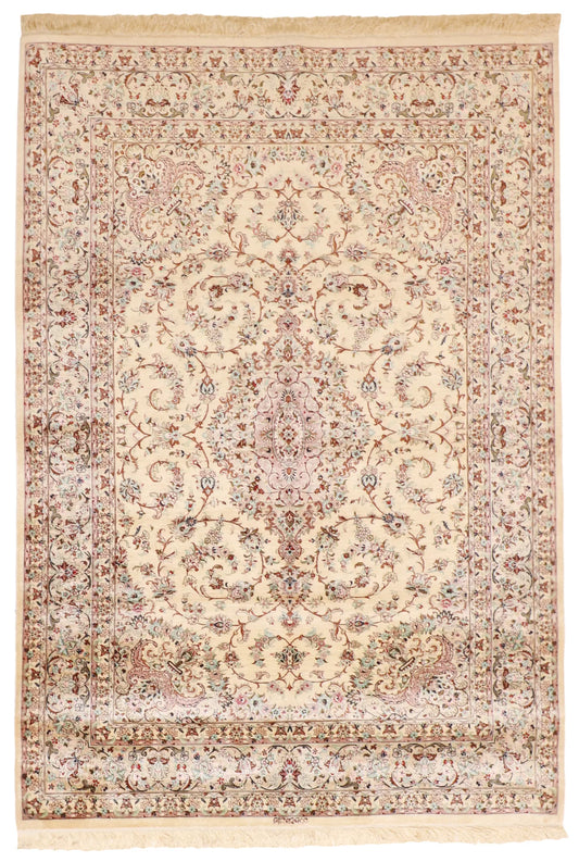 4.6 x 6.6 - Qum Fine/Silk Floral Rectangle - Finest Hand-Knotted Quality Wool — 60089