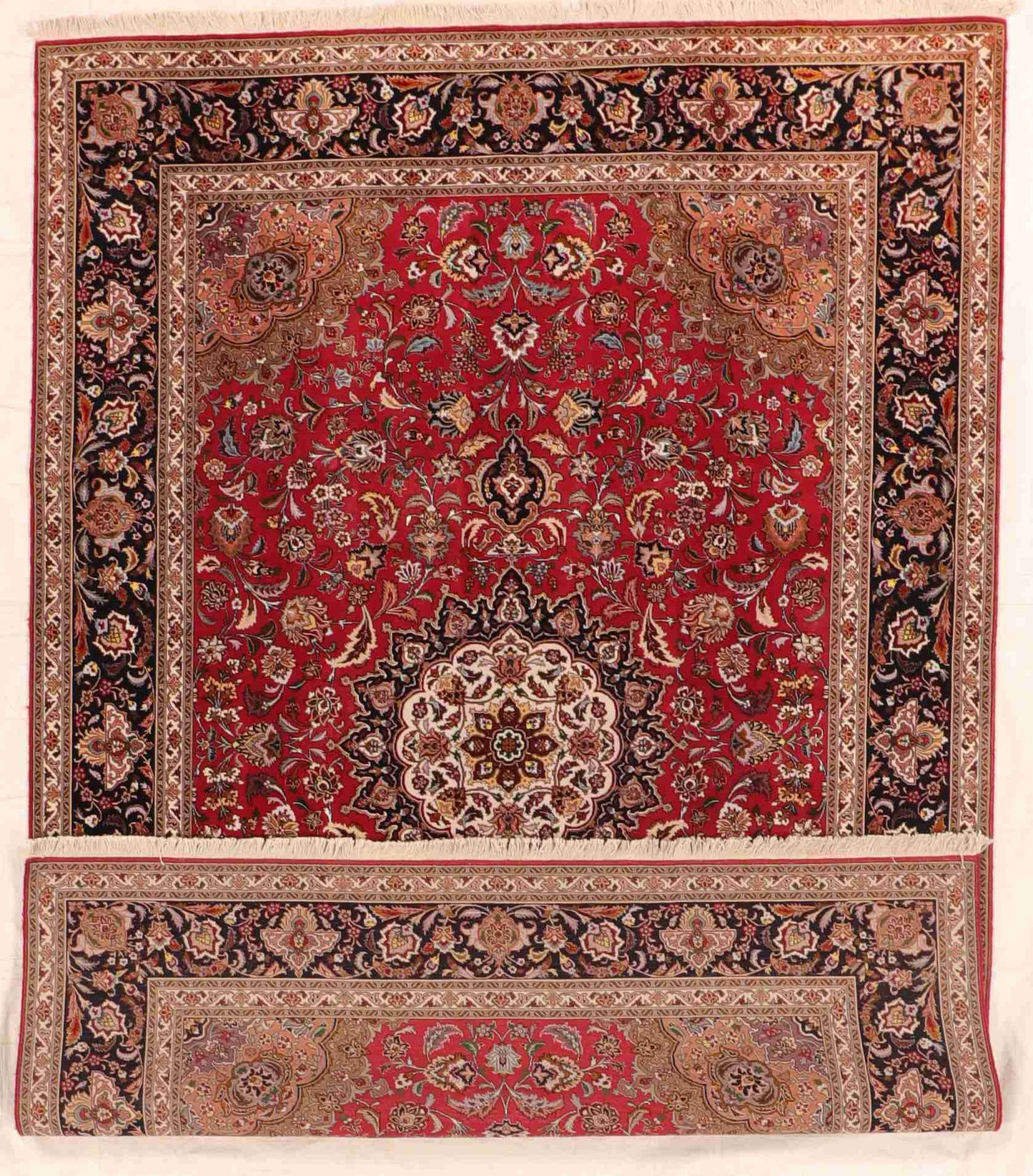 W 8 L 10 Tabriz Wool And Silk Blend Hand-Woven Traditoinal Design - 61050