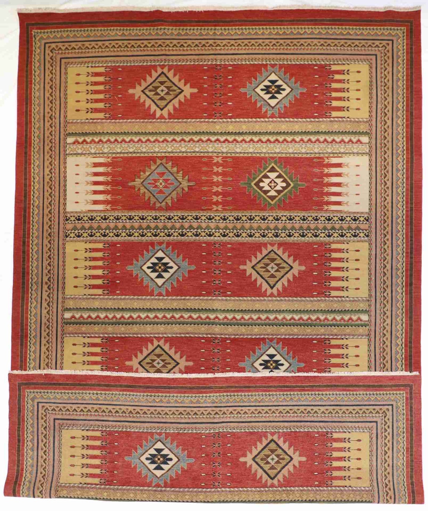 W 12 - L 17.10 - Heriz Fine/Wool All Over Rectangle - Hand Woven Rug - 62035