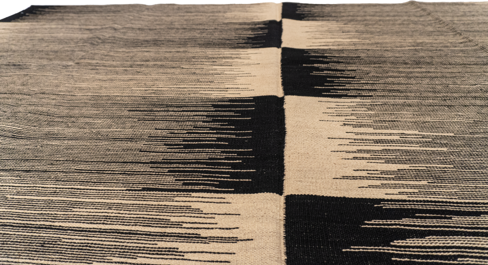 W 8.9 L 9.6 Kilim 100% Wool Hand-Woven Geometric Design - 63328