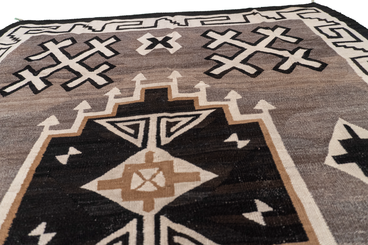 W 5 - L 6.7 - Navajo Fine All Over Rectangle - Finest Hand-Made Quality Wool - 64375