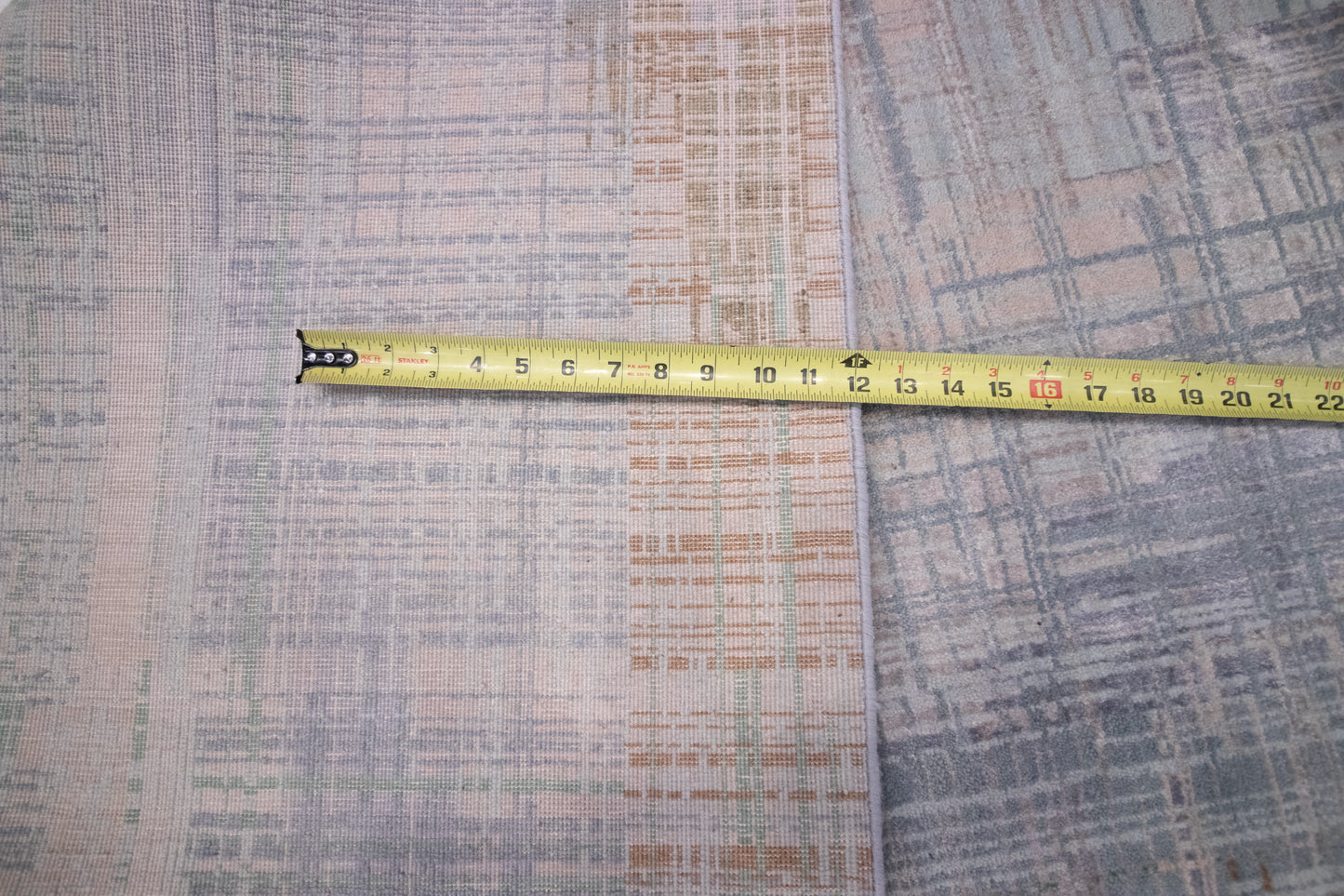 W 8.1 L 10 Modern Wool And Silk Blend Hand-Woven Contemporary Design - 65170
