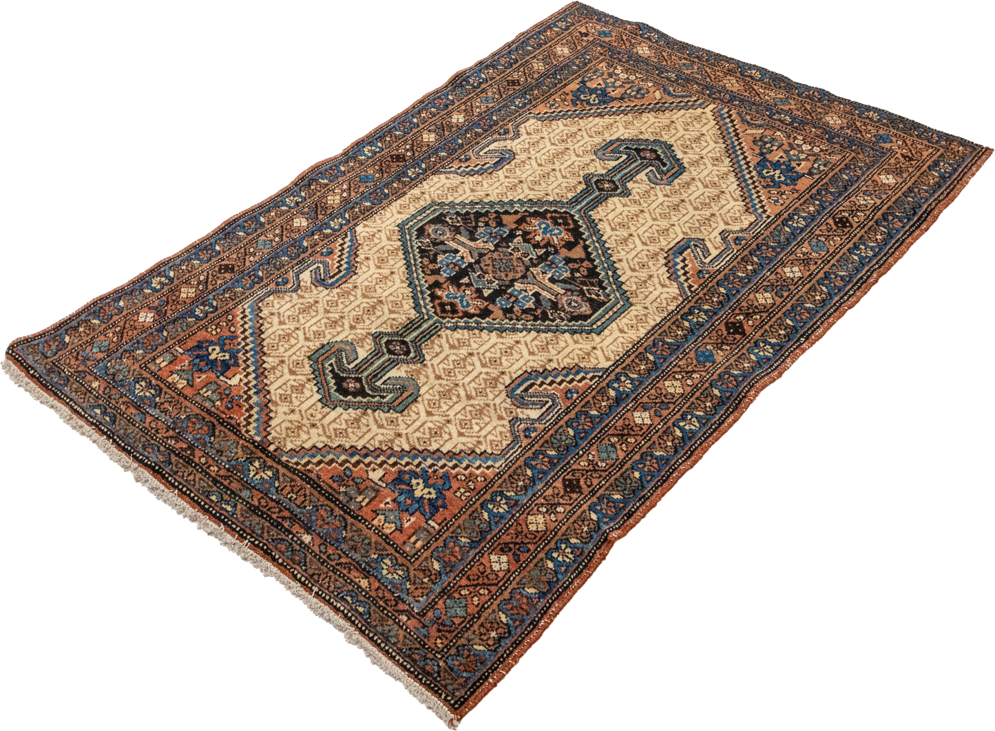 W 3 L 4.9 Lillian 100% Wool Hand-Woven Medallion Design - 6540