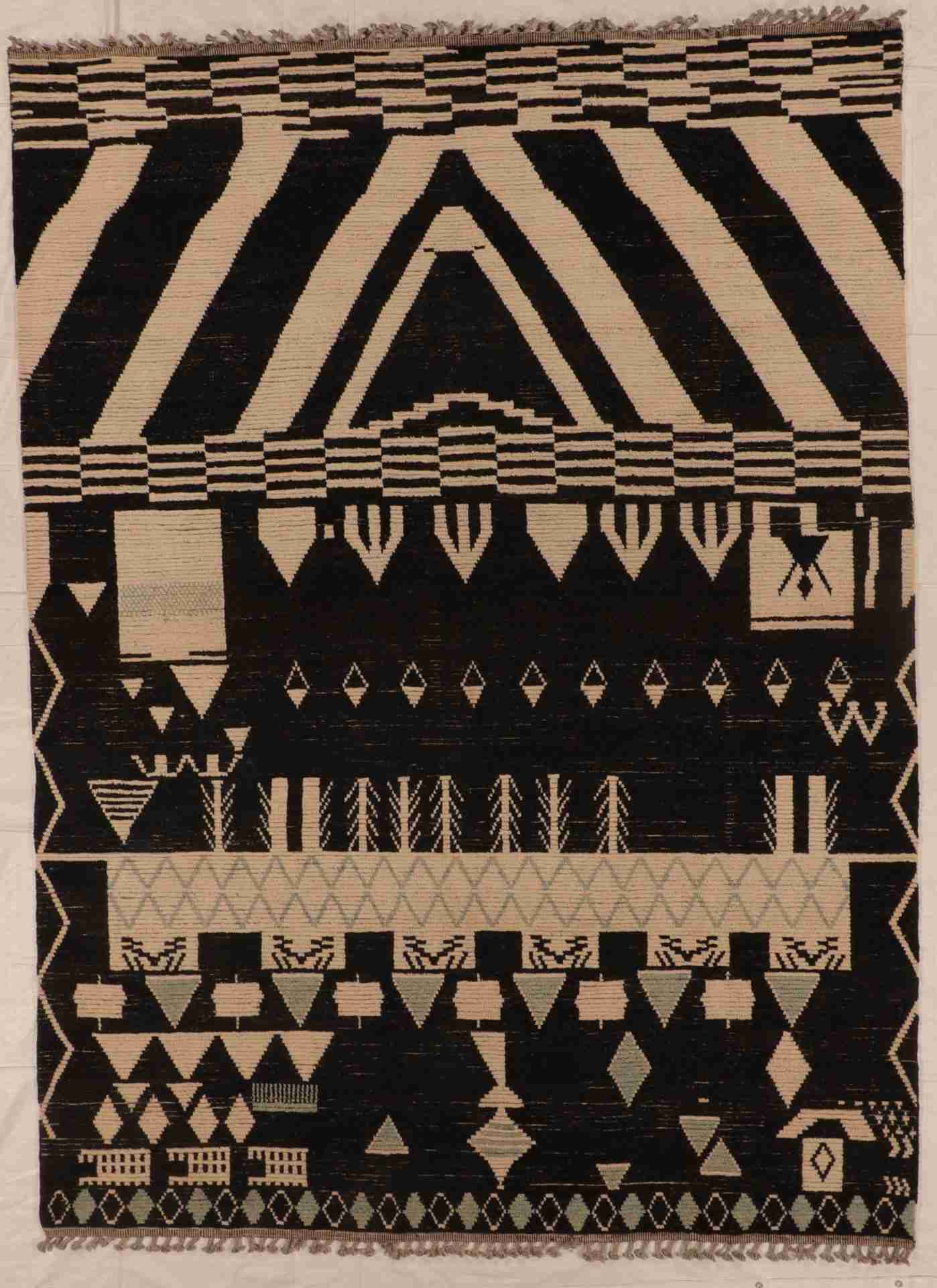 9 x 12.1 - Moroccan Fine/Wool Vintage Rectangle - Hand Woven Rug — 66174