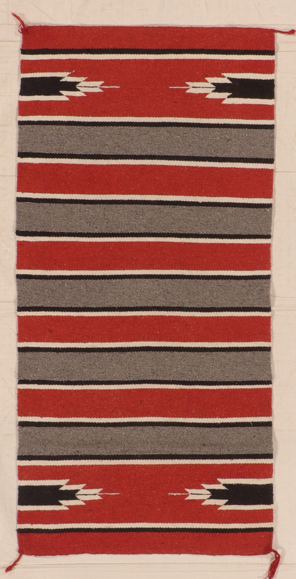 W 2.5 L 5 Navajo 100% Wool Hand-Woven Geometric Design - 66339